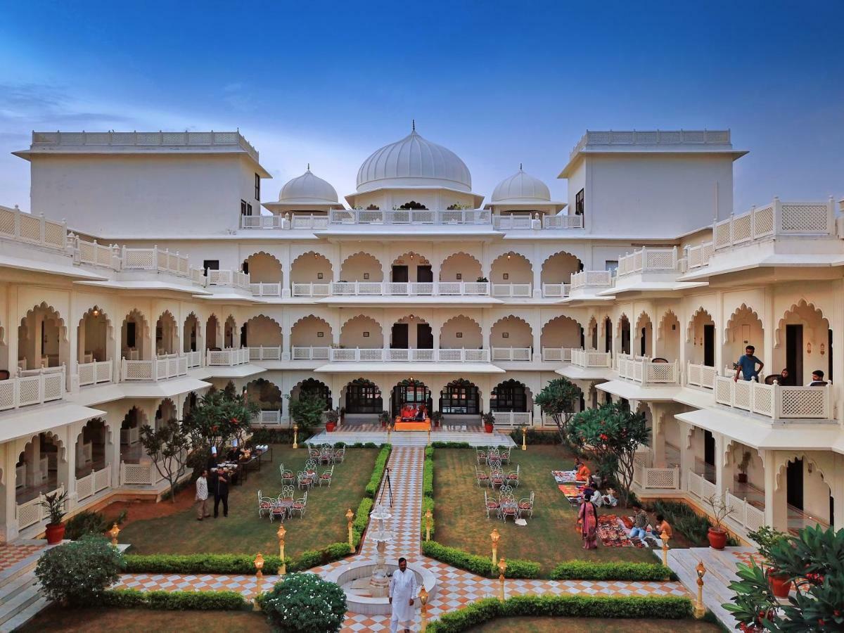 Anuraga Palace Resort